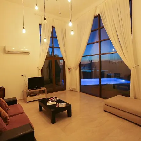 Horizon Villa *
